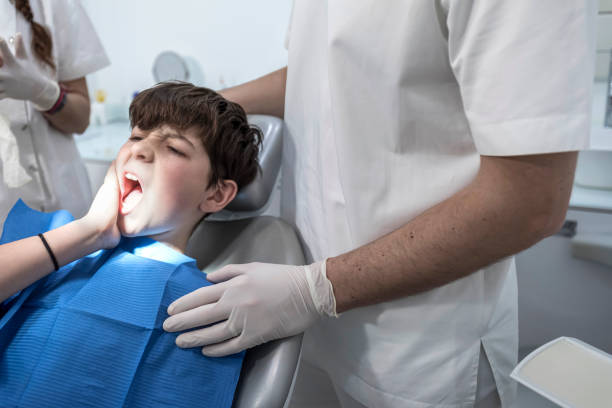 Best Dentist for Tooth Abscess  in Cedar Crest, MA